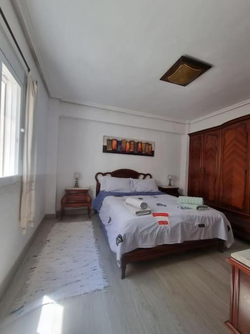 Lovely Three-Bedroom Apartment In Puerto De Sagunt Puerto de Sagunto Exterior foto
