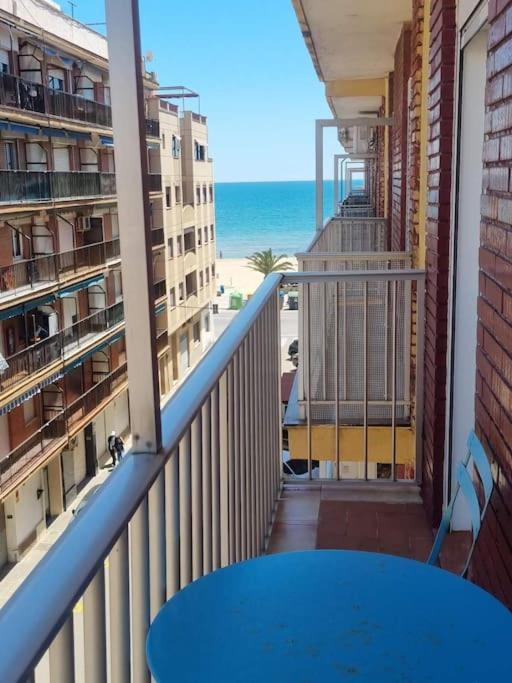 Lovely Three-Bedroom Apartment In Puerto De Sagunt Puerto de Sagunto Exterior foto