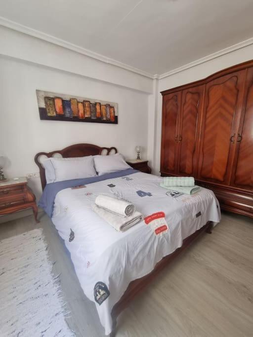 Lovely Three-Bedroom Apartment In Puerto De Sagunt Puerto de Sagunto Exterior foto