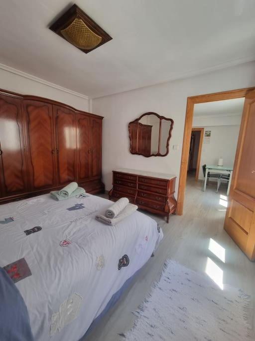 Lovely Three-Bedroom Apartment In Puerto De Sagunt Puerto de Sagunto Exterior foto